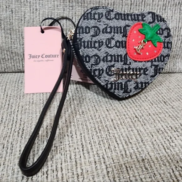 Juicy Couture Heart-Shaped Wristlet New - Picture 1 of 3